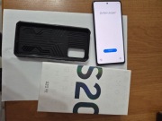 Smartfon Samsung S20FE+etui pancerne, ze szkłem hartowanym