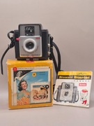 KODAK BROWNIE STARLET CAMERA LATA 60  MADE IN FRANCE