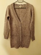 Długi kardigan Red Label miękki, ciepły, z kieszeniami, retro cozy look