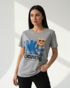 Bawełniany szary T-shirt damski z nadrukiem modnego misia L