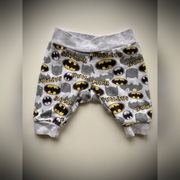 Półśpioszki, spodenki niemowlęce rozmiar 56