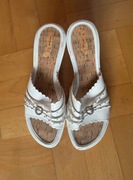 Klapki na koturnie 39