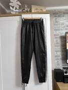 Czarne spodnie joggery z lampasami ocieplane r. S/M 