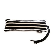 Zabawka dla kota kopacz The Miss Cat KICK & HUG z kocimiętką w kwiatki