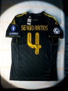 (S) Sergio Ramos #4 Real Madryt 2011/2012 Nowa Czarna Koszulka Piłkarska