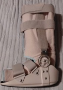 Qmed Silver line specjalistyczna orteza stopowo-goleniowa