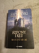 Andrzej Sapkowski - Szpony i kły