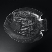 Szklany talerz patera ryba
