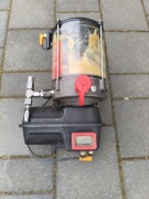 Pompa centralnego smarowania Beka Max