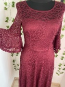 Sukienka koronkowa firmy Dress Tells rozmiar XL