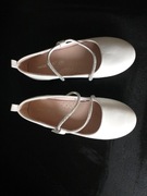 Buty dziecięce wizytowe do komunii , baleriny r 33 Pierwsza Komunia