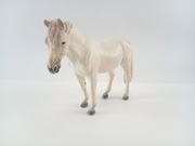 COLLECTA - Koń Klacz Camargue Szara XL #88749 2016 [h32]