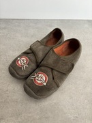 Kapcie dla chłopca 33