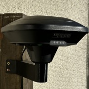 Uchwyt narożny na do anteny RTK robota koszącego Sunseeker X3/X5/X7