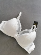 Biały biustonosz damski koronkowy 36/80B