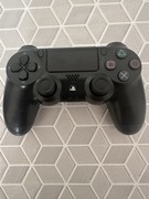 Pad do konsoli PS4