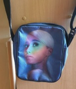 Torebka Listonoszka na pasku Ariana Grande NOWA