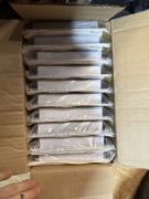 Metalowe białe drzwiczki rewizyjne białe 15x15 i 20x20