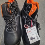 Trzewiki bezpieczne, skórzane, wygodne, rozmiar 44 BEARFIELD R02