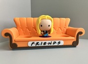 Sofa, ekspozytor na figurki Friends McDonald's