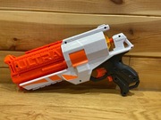 Pistolet Nerf automatyczny