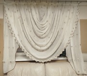 Firanka mleczny tiul , wyszywane kwiaty