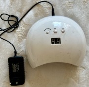Lampa UV LED do paznokci timer 30 60 90s wyświetlacz