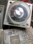 Omron H3BA przekaźnik czasowy