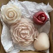 Zestaw Świec z Wosku Pszczelego Kwiaty Róża Piwonia Serce Prezent