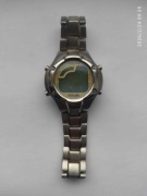 Srebrnego koloru zegarek męski Shark 