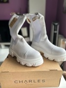 Charles Footwear sztyblety Clova White w rozmiarze 41