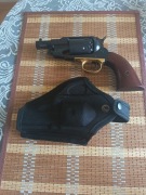 Rewolwer czarnoprochowy Remington RG44/3"