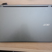 Trzy laptopy używane 