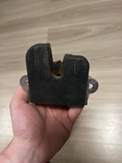 Oryginalny zamek tylnej klapy golf 5 