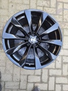 Bardzo ładne felgi aluminiowe 21 cali do BMW X5 X6 