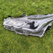 LAMPA LEWY PRZÓD TOYOTA COROLLA XII E21 SEDAN 18-22 SOCZEWKA+LED 81150-02T3