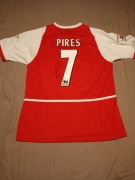 Koszulka Arsenal z autografem Robert Pires 