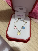 Złota bransoletka z serduszkami