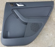Skoda Yeti TYLNY BOCZEK DRZWI PRAWY TYŁ
