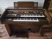 Organy YAMAHA B 75