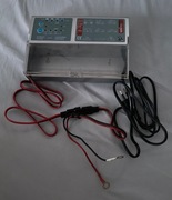 Ładowarka samochodowa, prostownik.