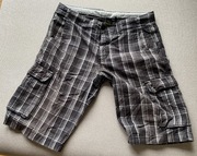 Krótkie spodnie w kratę Reserved (rozm. M)