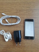 Apple iPhone SE 32GB - SREBRNY