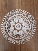 SERWETKA WYKONANA  NA SZYDEŁKU śr 19 cm (2)