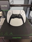 Podstawka pod pada PS5 DualSense – minimalistyczna