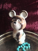 Figurka porcelanowa niedźwiadek Misza vintage Korosteń 