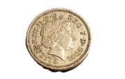 oryginalna moneta 1 funt (1 Pound) z 2001 roku