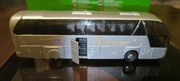 Autobus Neoplan Starliner Skala 1:64 WELLY 