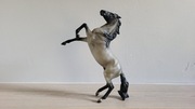 Figurka konia American Dream Rearing Mustang Horse BREYER CLASSIC