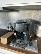 De’Longhi Magnifica Start ECAM223.61.GB
